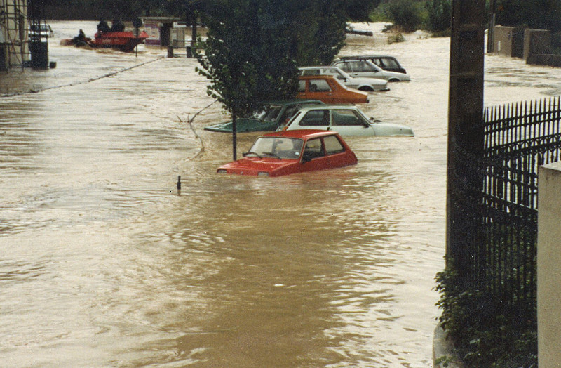 Les inondations à Montbazin en septembre 1987