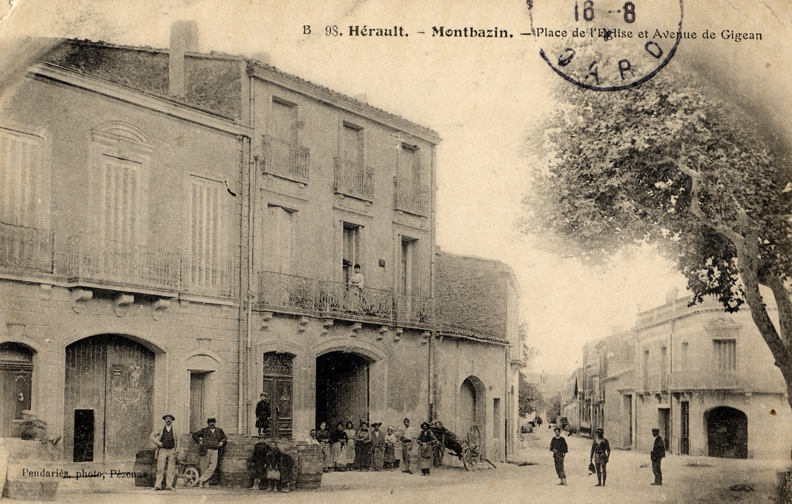 Place de l'église et avenue de Gigean