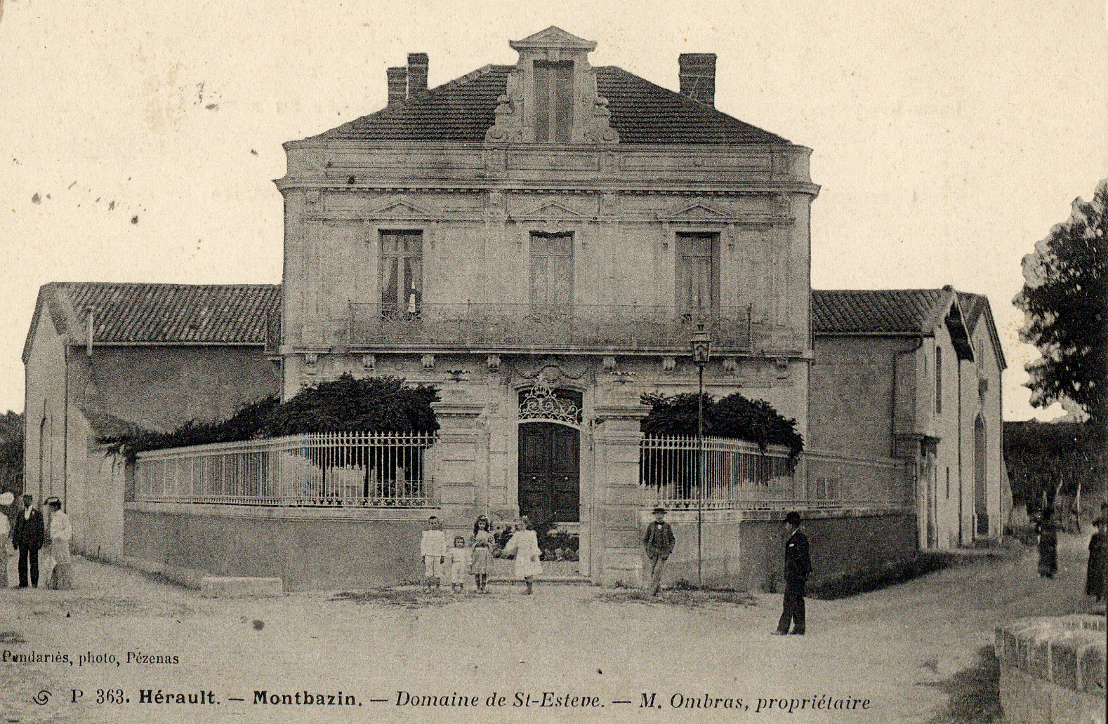 Domaine de Saint Estève, route de Poussan