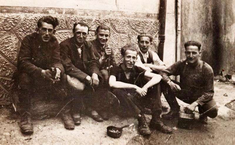 Groupe de Belges à Montbazin le 7 juillet 1940