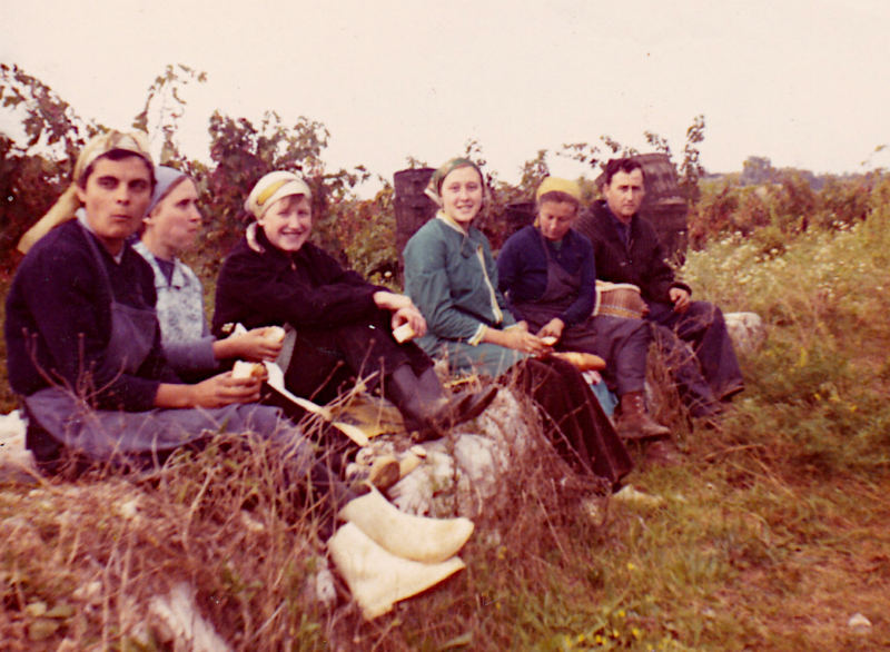 Marie Emilia, Maïté, Lutegarde, Line Géraud, Josette Géraud, Robert Géraud en 1972